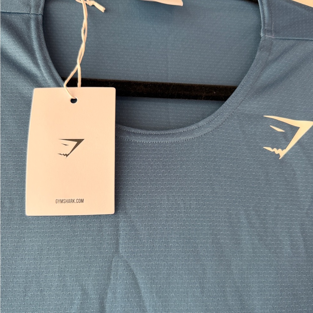Gymshark Men’s Blue Athletic Workout Tank Top Small NWT - Picture 2 of 4